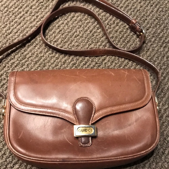 leather gucci purse